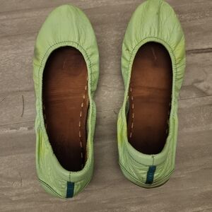 Very used mint tieks